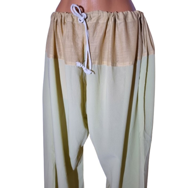 Krém színű női nadrág