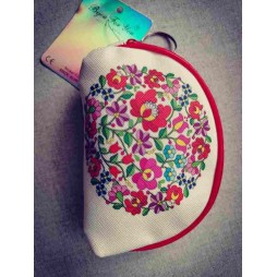 Magyar motívumos pénztárca