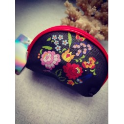 Magyar motívumos pénztárca