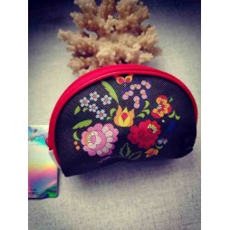 Magyar motívumos pénztárca