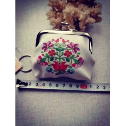 Magyar motívumos buksza