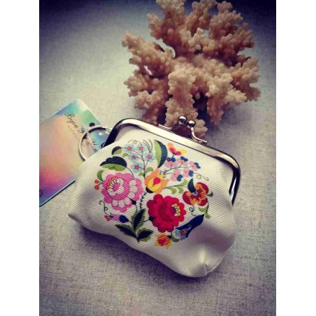 Magyar motívumos buksza tulipános