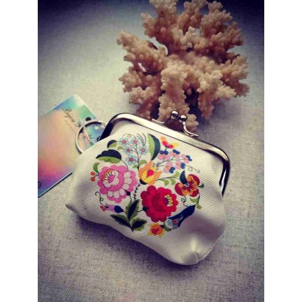 Magyar motívumos buksza tulipános