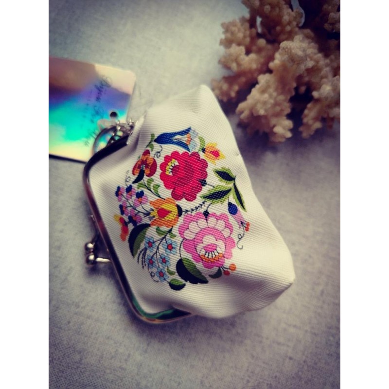 Magyar motívumos buksza tulipános Magyar motívumos buksza tulipános