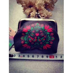 Magyar motívumos buksza