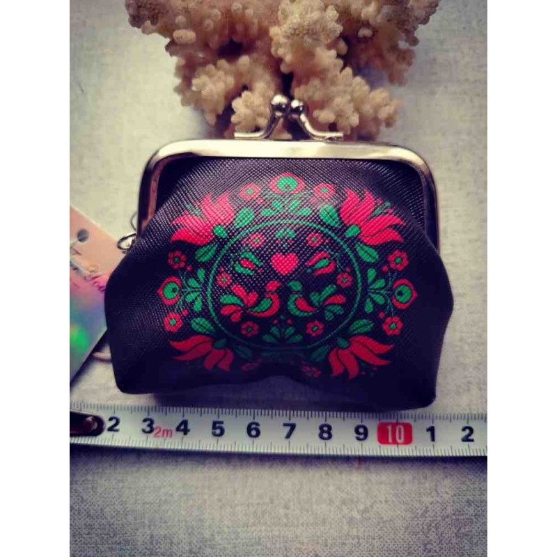 Magyar motívumos buksza tulipános