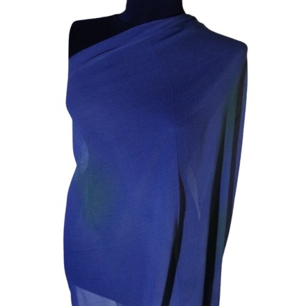 Kék-zöld könnyű kendő légies eséssel